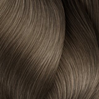 7.01 Mittelblond leicht asch